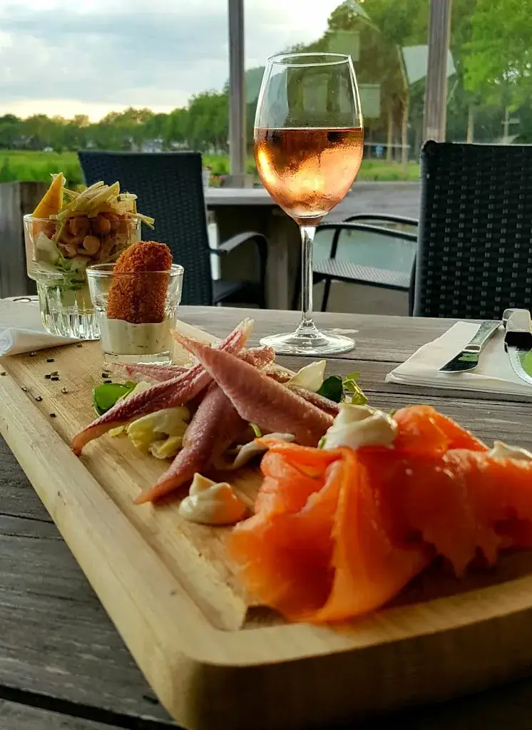 Menu_Wieken, brasserie & grill bij de molen van Bunschoten_Bunschoten-Spakenburg_immagine_5