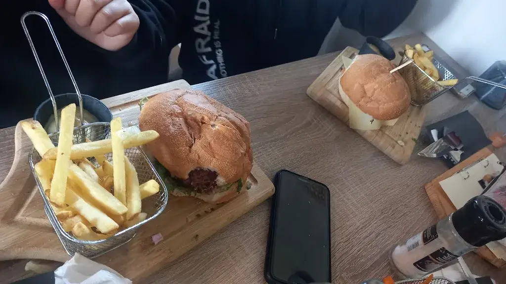 Kobi Liany_Wieken, brasserie & grill bij de molen van Bunschoten_Bunschoten-Spakenburg_recensione