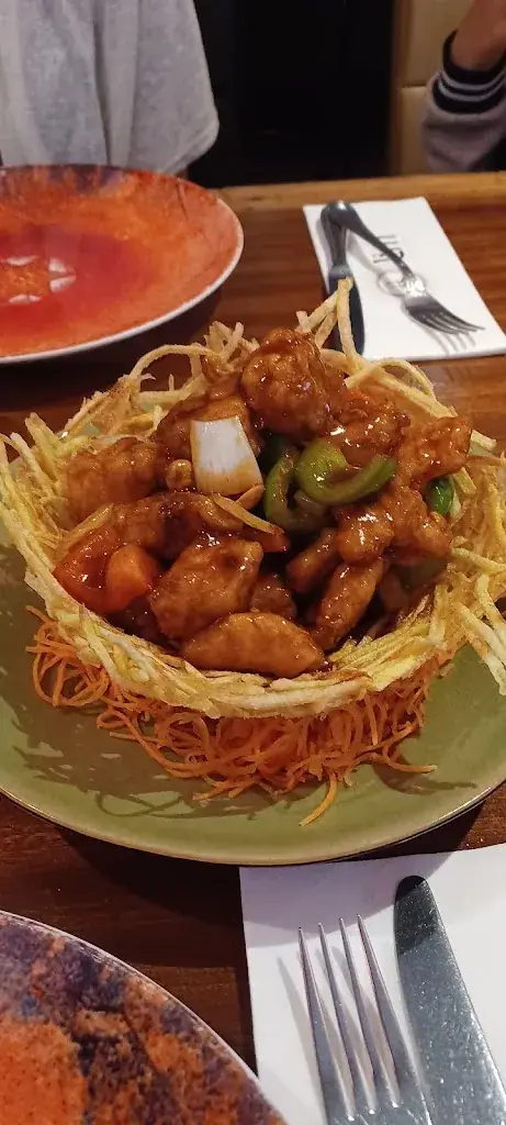 Ingibjörg Sigurðardóttir_Lim Asian Bistro_Bunschoten-Spakenburg_avis