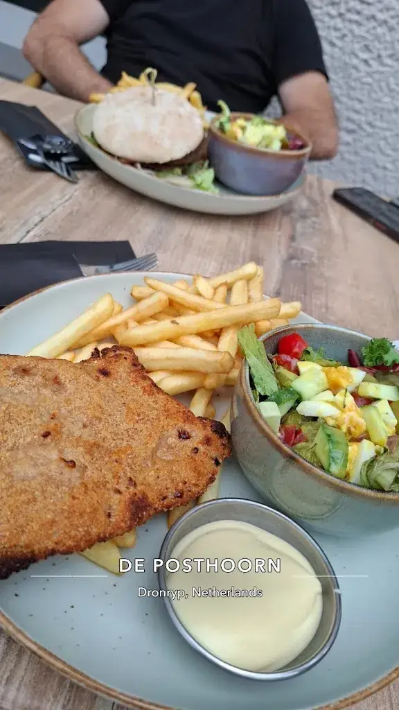 Rosetta Schreiner_Café 