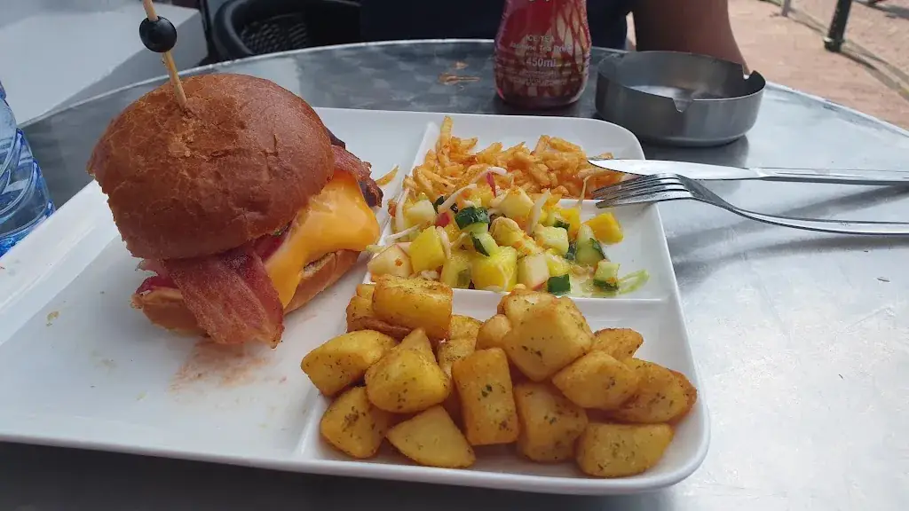 Podomoro Indonesische Eethuis en Catering_Bunschoten-Spakenburg_slider_image_2