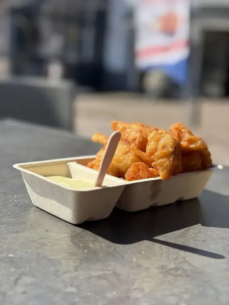 Daniela van den Heuvel_De Graaf's Vishandel (Tico)_Bunschoten-Spakenburg_review