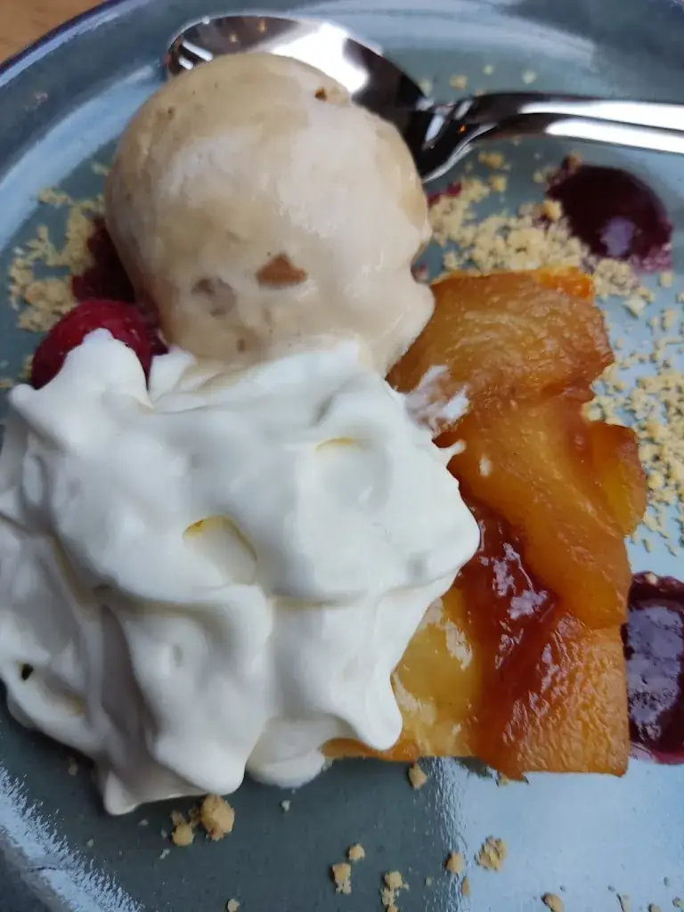 Werner E. Korpershoek (WEK)_Grace lunchroom_Bunschoten-Spakenburg_review