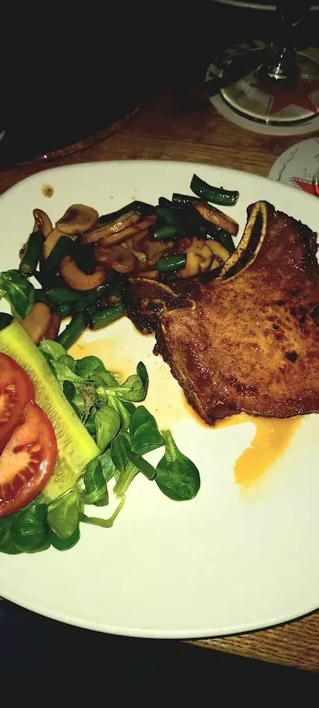 Guido van der Molen_Thuus Eetcafé 2.0_Bunschoten-Spakenburg_recensione