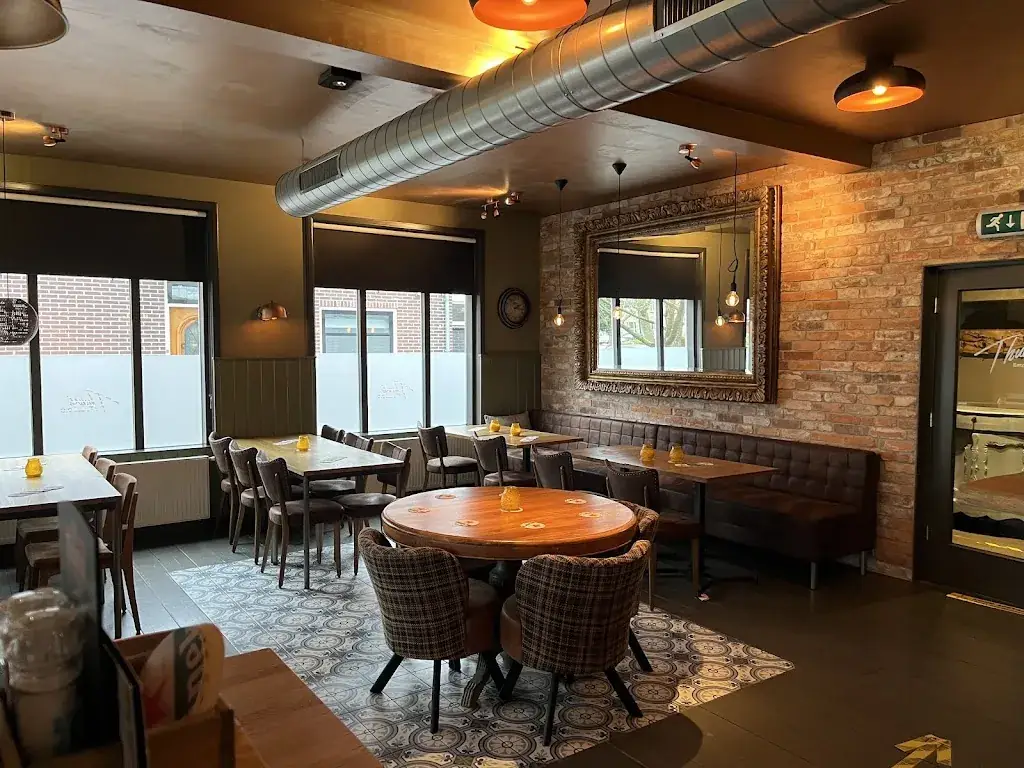 Thuus Eetcafé 2.0_Bunschoten-Spakenburg_slider_image_1