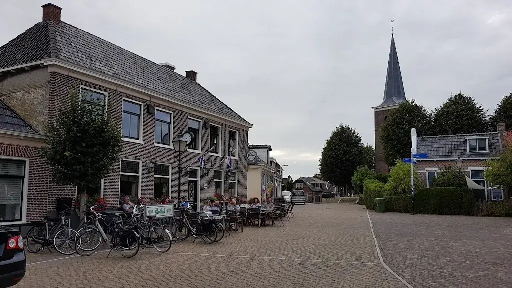 Stojan53_Herbergh Het Wapen van Friesland_Easterlittens_recensione