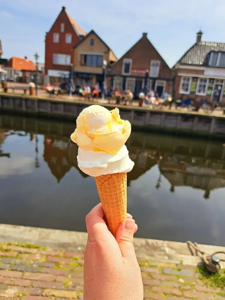 Petra Bachrata_IJssalon de Spatel_Bunschoten-Spakenburg_review