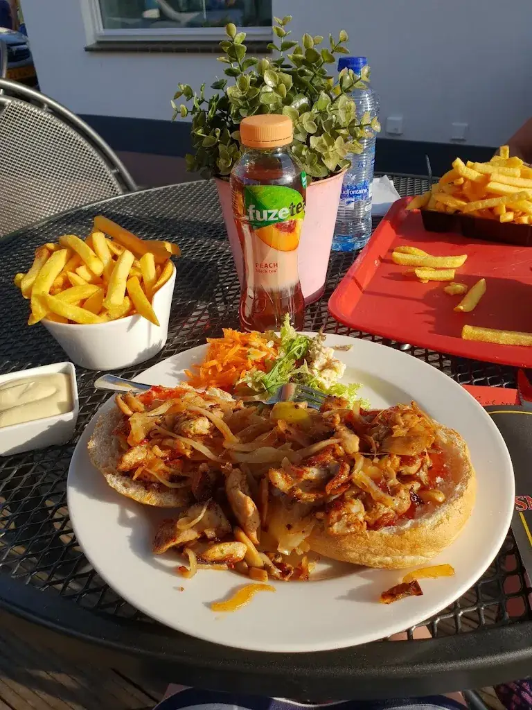 Menü_Snacksalon la Plaza_Bunschoten-Spakenburg_Bild_4