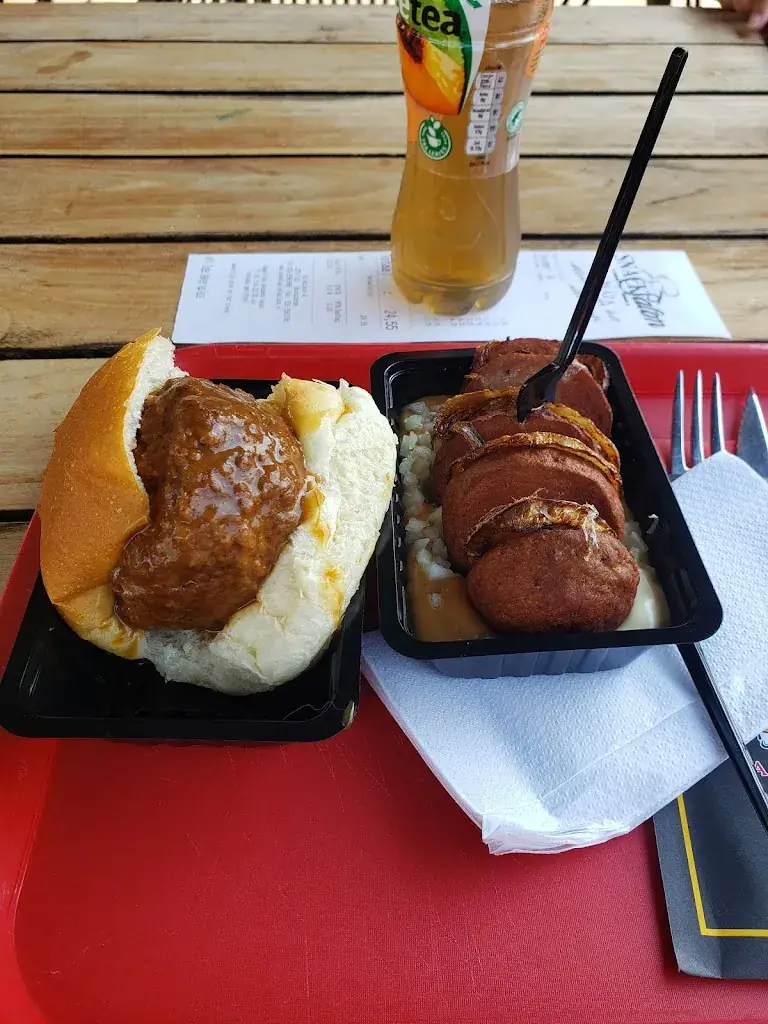 Menü_Snacksalon la Plaza_Bunschoten-Spakenburg_Bild_7