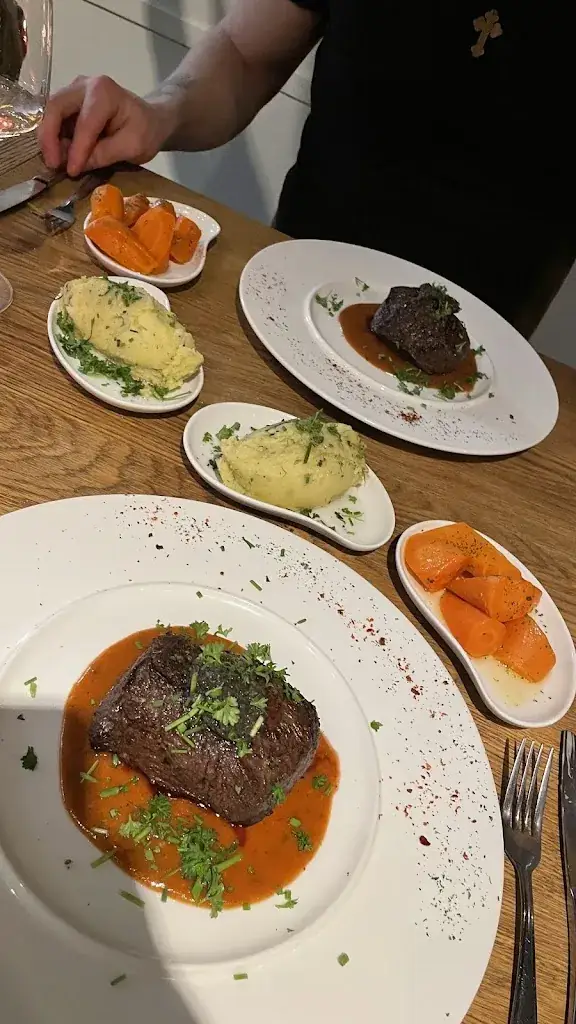 Menu_Azaka_Amersfoort_image_6