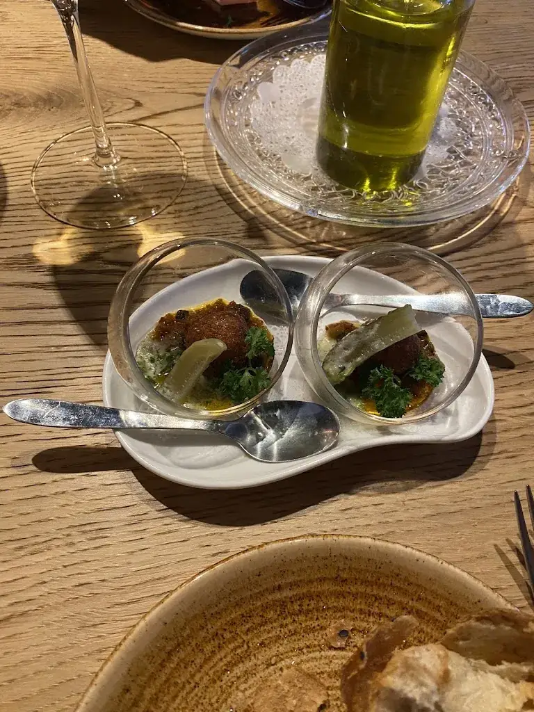 Maria Brió_Azaka_Amersfoort_review