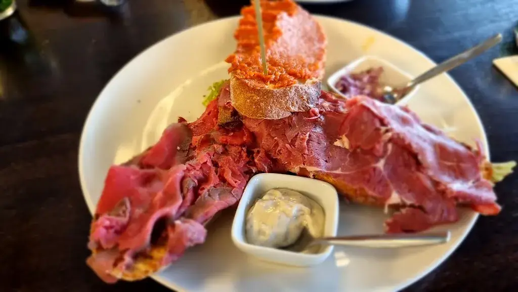 Rob Koopmans_De Overburen_Amersfoort_review