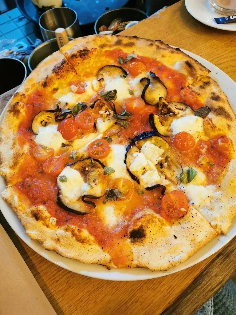 Elisa Ahuis_Mi Piace Pizza&Wijn_Driebergen-Rijsenburg_review