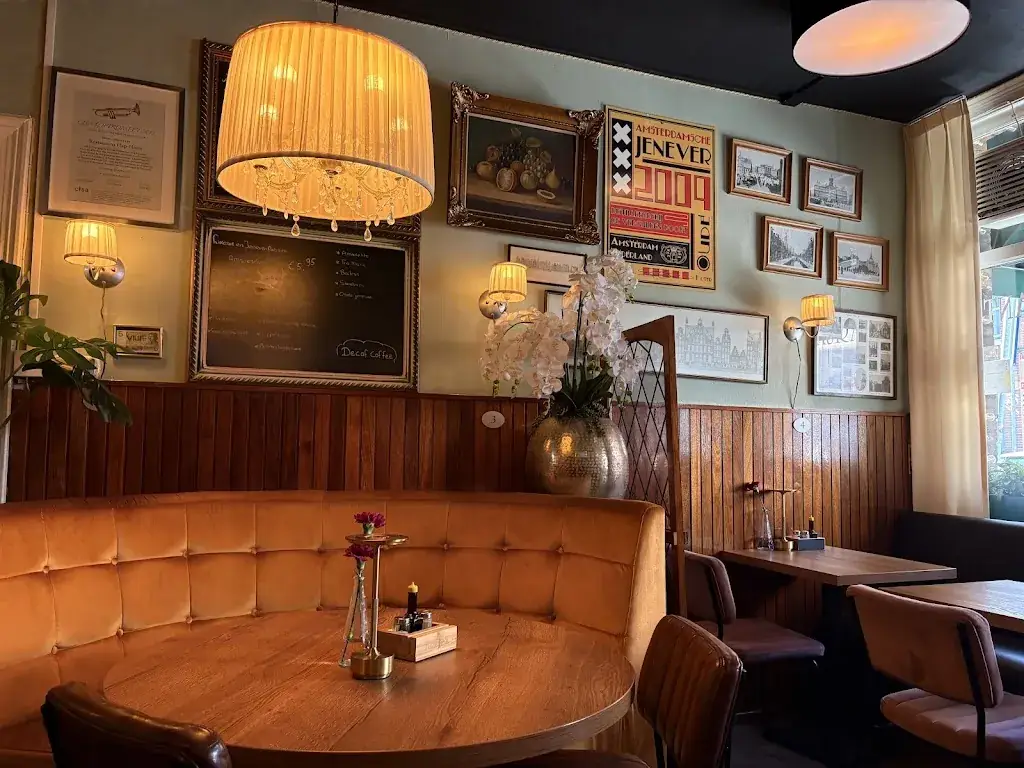 Hollands Hap Hmm Restaurant_Amsterdam_slider_image_3