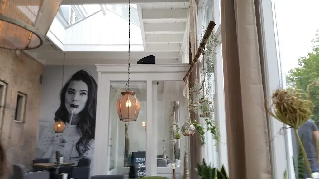 Mei_SPOTT Eten & Drinken_Doorn_review