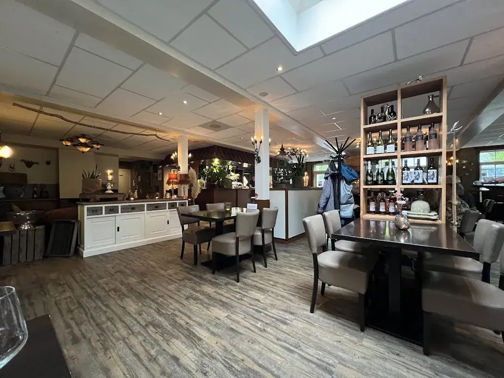 Efe Ilıcak_Restaurant Onder de Pannen_Doorn_review