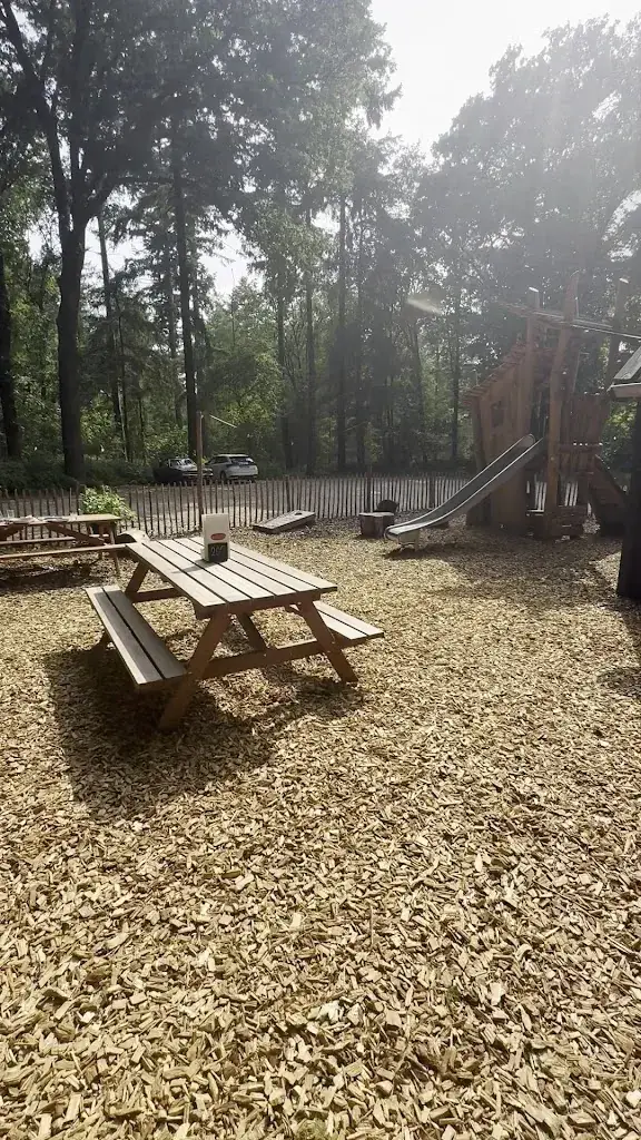 M Y_Het wapen van Sandenburg 't Pannenkoekenhuysje_Doorn_review