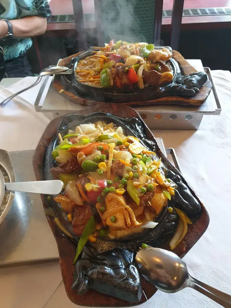 Yang's Garden Chinees Indisch Restaurant_Maarn_slider_image_3