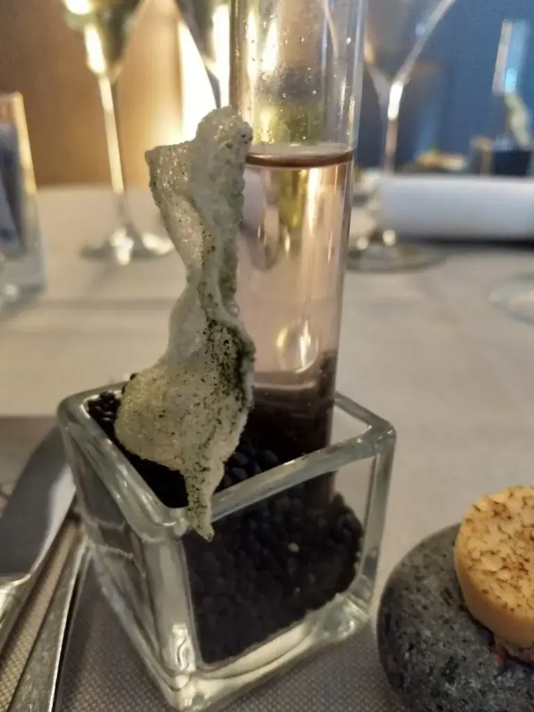 Frans Grotepass_de Schans by Mike en Wes_Montfoort_review