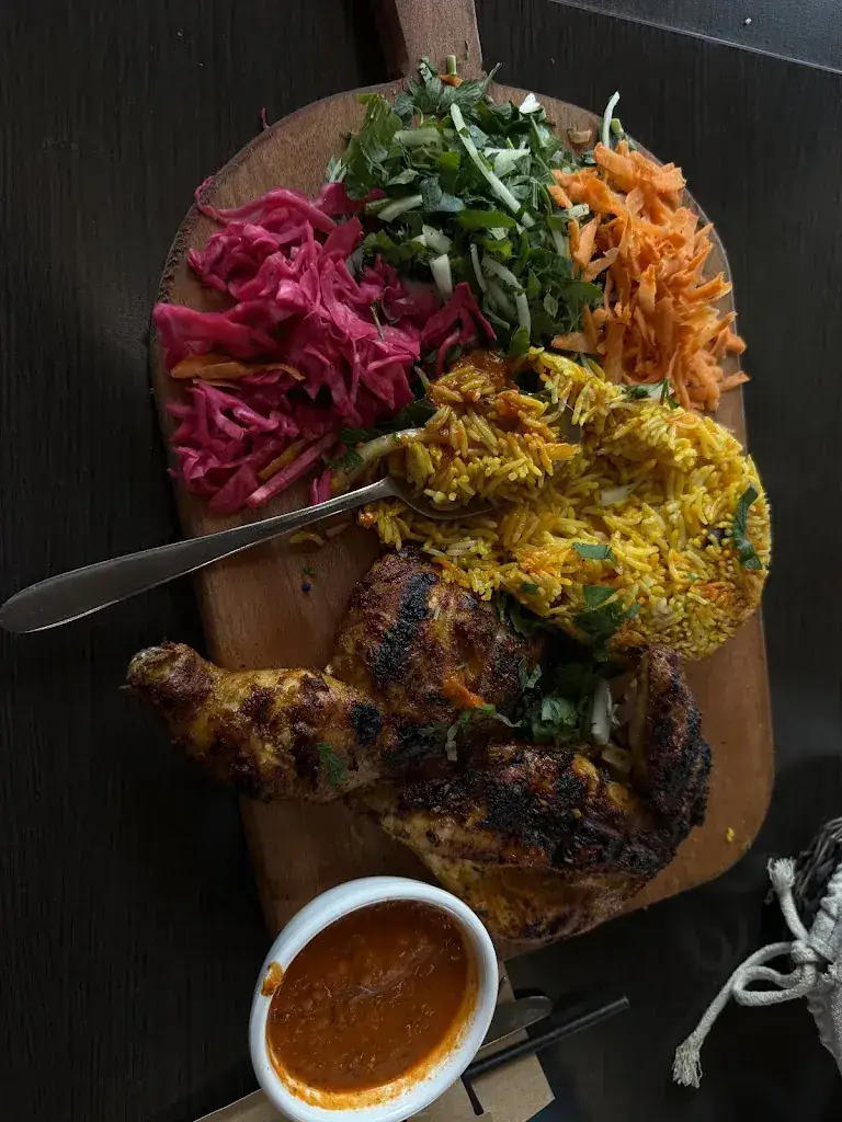 Fares Al-waeel_Tayba restaurant_Utrecht_avis