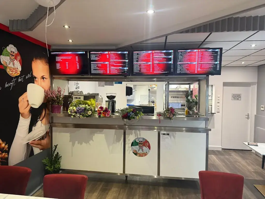 Pizzeria Luigi's restaurant in Utrecht