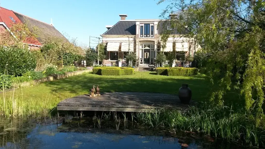 Peter Lüpcke_Het Schoolhuis_Netherlands_review