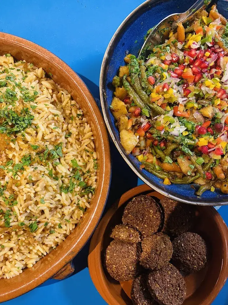 Menu_A Beautiful Mess - Utrecht (AZC Oog in Al)_Utrecht_imagen_8