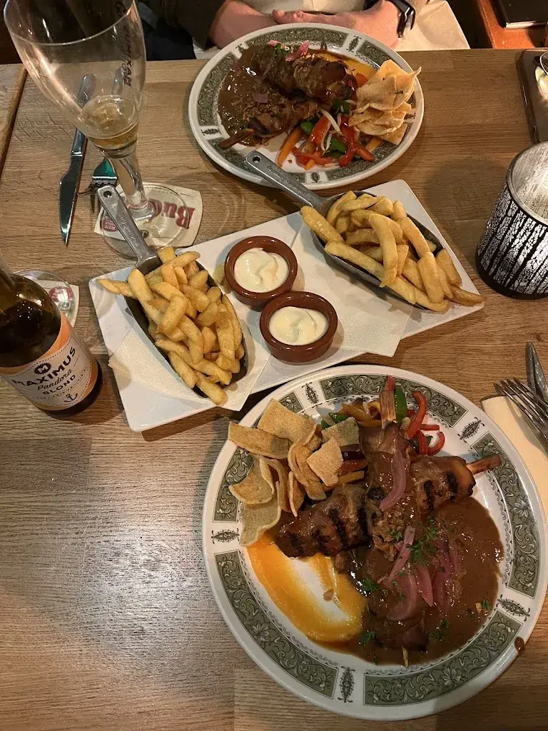 Cédric Dumortier_Smoesjes_Utrecht_review