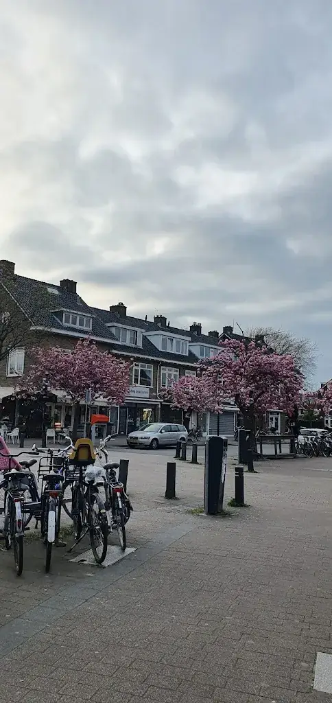 Colette Leung_Smoesjes_Utrecht_review