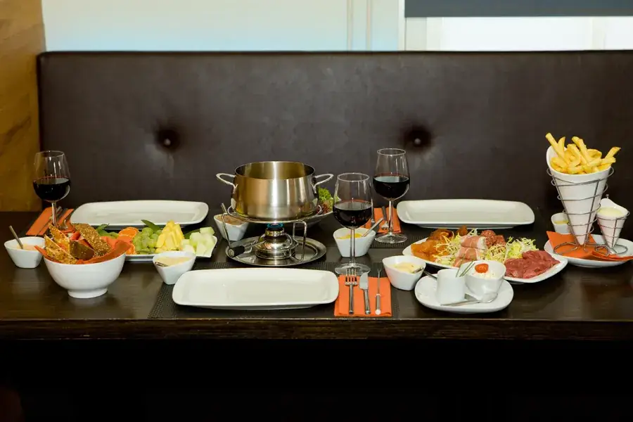 Fondue Restaurant Hello Again_Leusden_slider_image_3