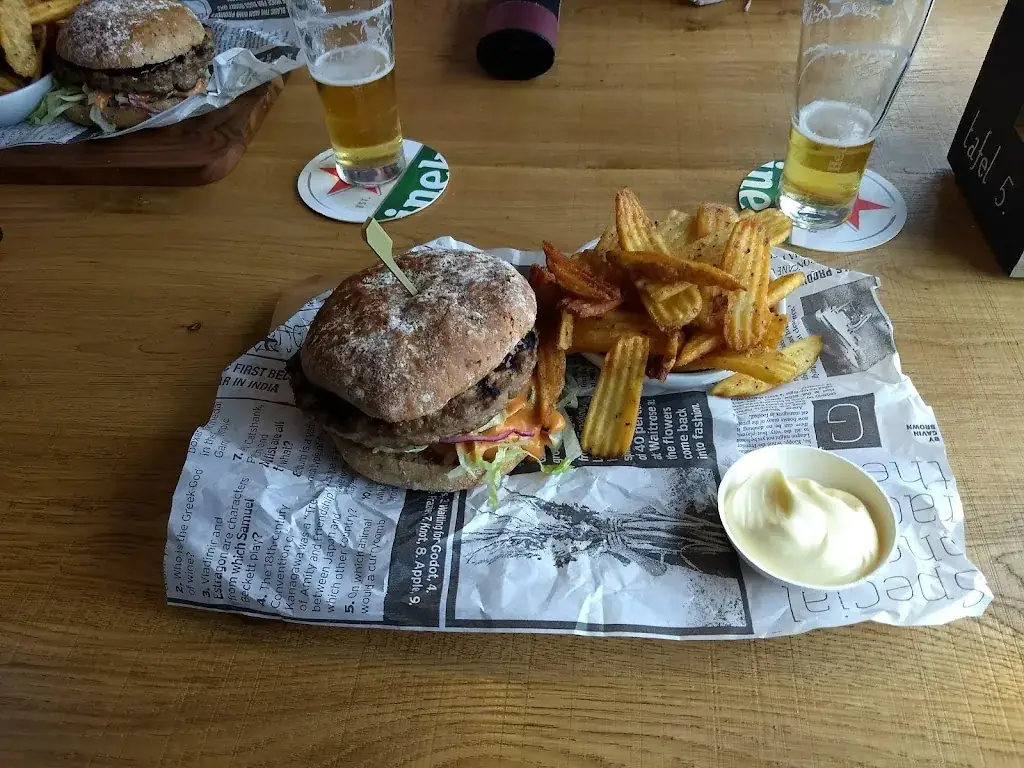 Menü_Café Restaurant Land- en Zeezicht_Holwerd_Bild_9