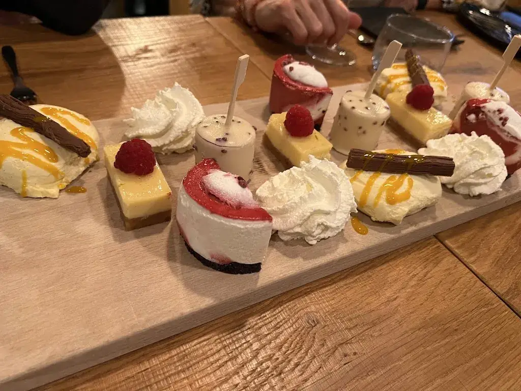 George Dining_Leusden_slider_image_2