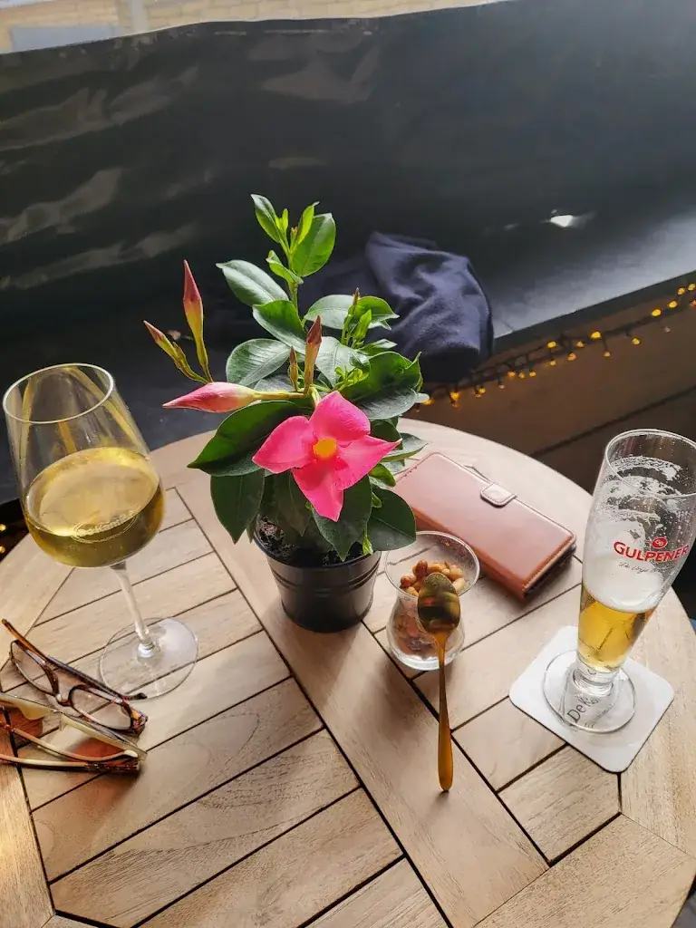 Jenipher Yano-Pellegrom (Adventure4seasons)_De Kantine Mijdrecht_Mijdrecht_review