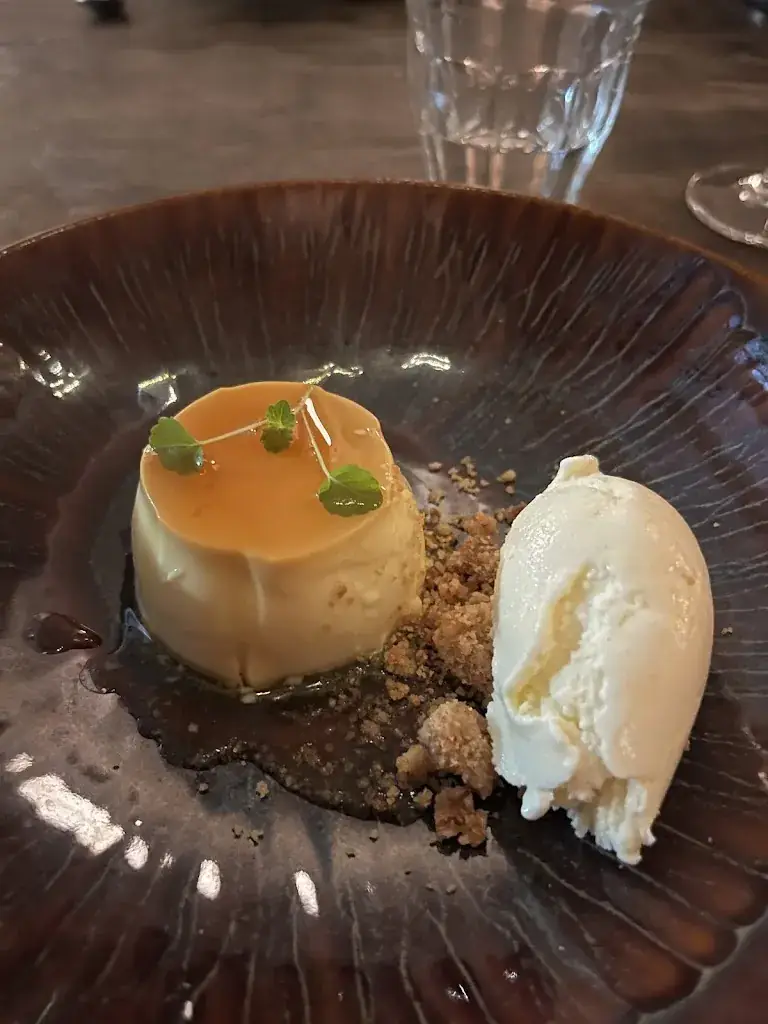 Afke Nynke Bekhof-Hiemstra_Bistro Pinot Grou_Grou_review