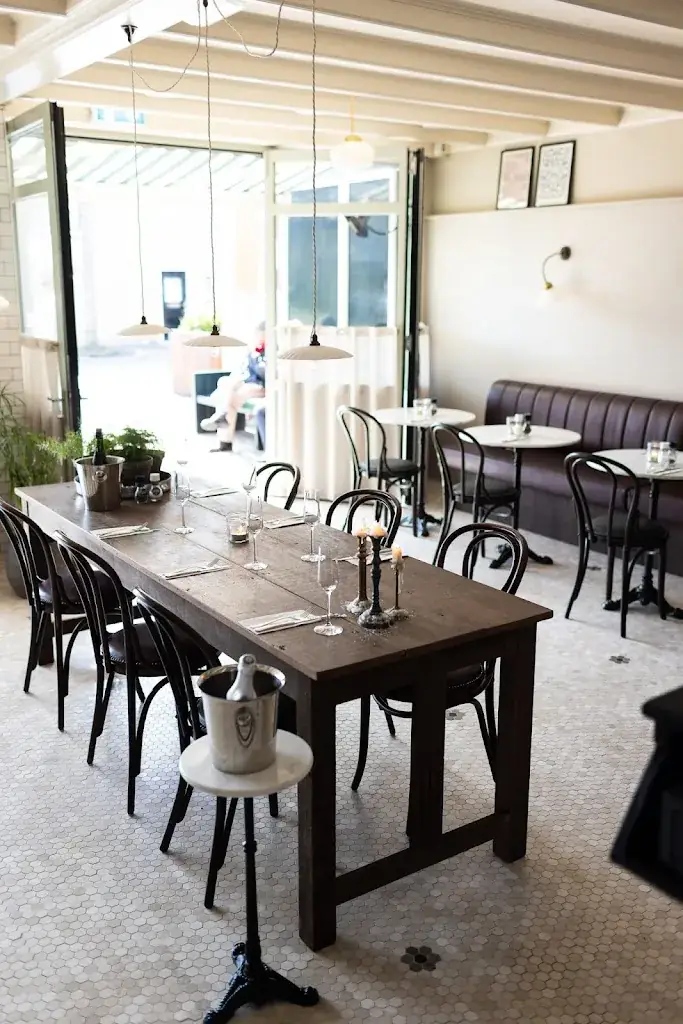 Bistro Pinot Grou_Grou_slider_image_1