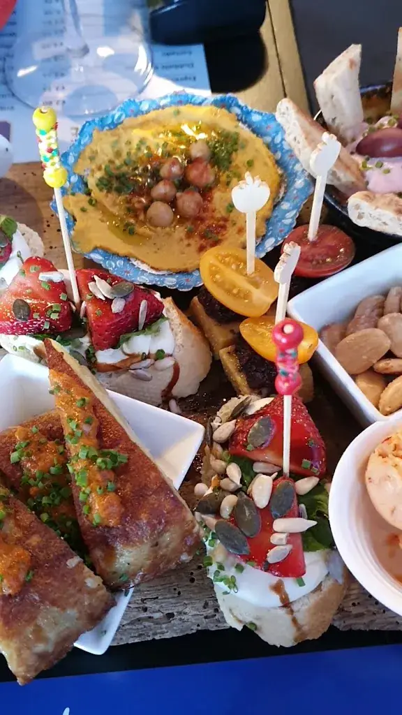 Herman Serveert_Grou_slider_image_2