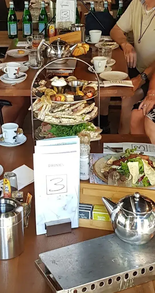 Menu_Restaurant & Lounge bar 3 Zussen_Rhenen_image_5