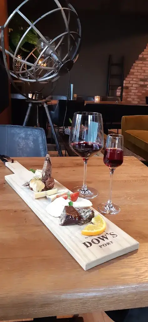 Paul Marios_Restaurant & Lounge bar 3 Zussen_Rhenen_review