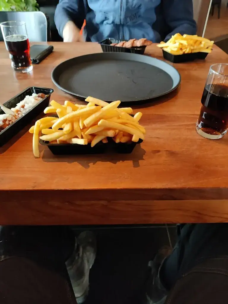 Menu_De Canterlanden - cafetaria • eetcafé • catering_Gytsjerk_image_9