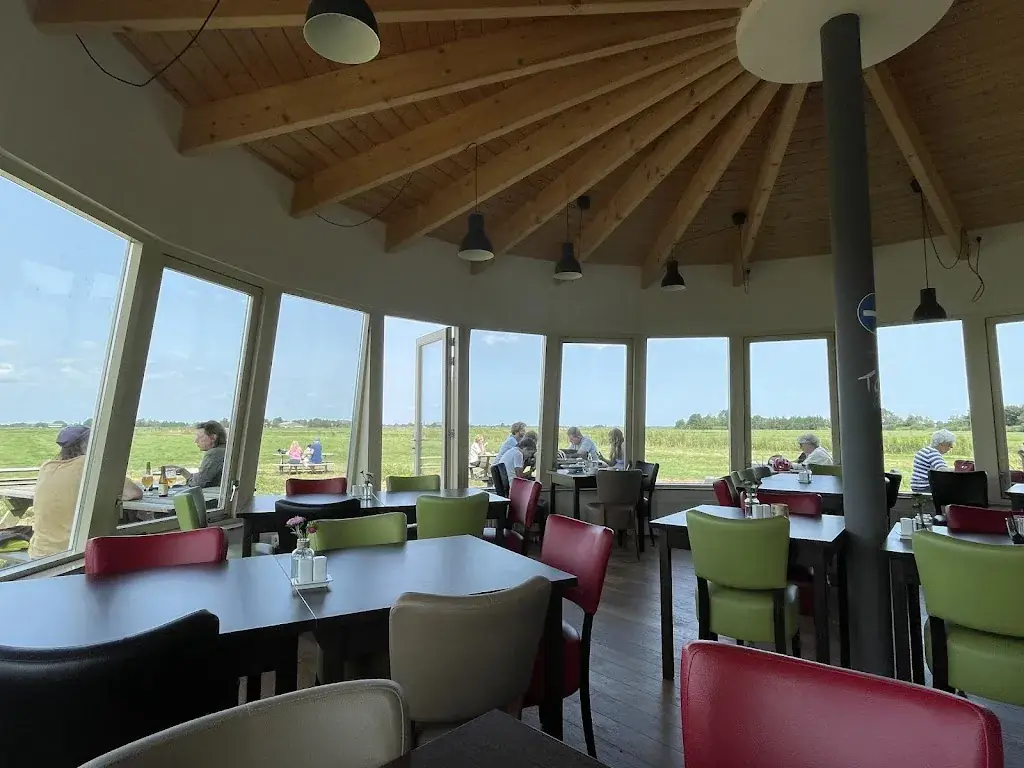 Uri Ilan_Paviljoen Toren De Grote Sniep_Wilnis_review