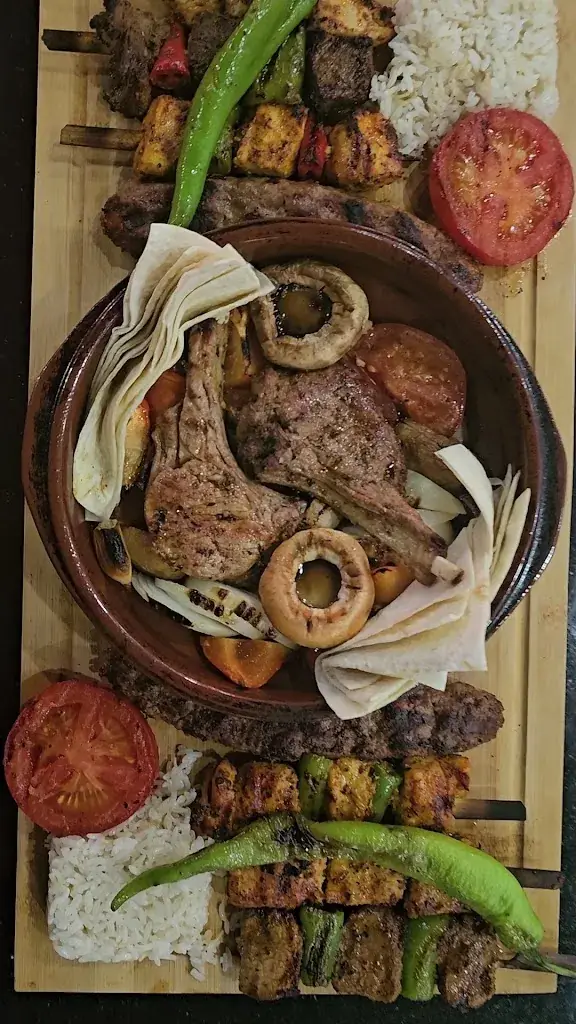 Didim Café-Restaurant_Leerdam_slider_image_2