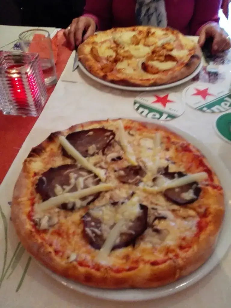 Menu_Pizzeria Oase Gorredijk_Gorredijk_image_8