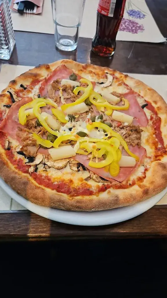 Bendert van Alteren_Pizzeria Oase Gorredijk_Gorredijk_avis