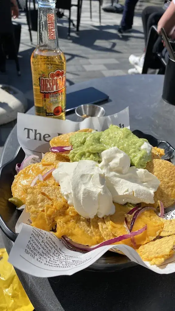 Sharon Soraya_Feelings by La Fuente_Nieuwegein_review