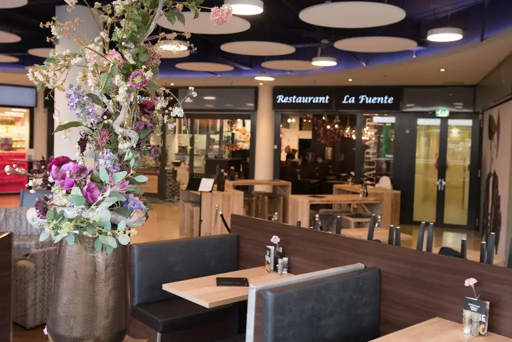 Terras La Fuente restaurant in Nieuwegein