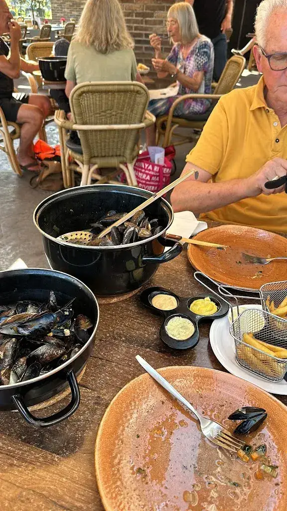 Michael Holst_Café Restaurant De Veensteker Vinkeveen_Vinkeveen_review