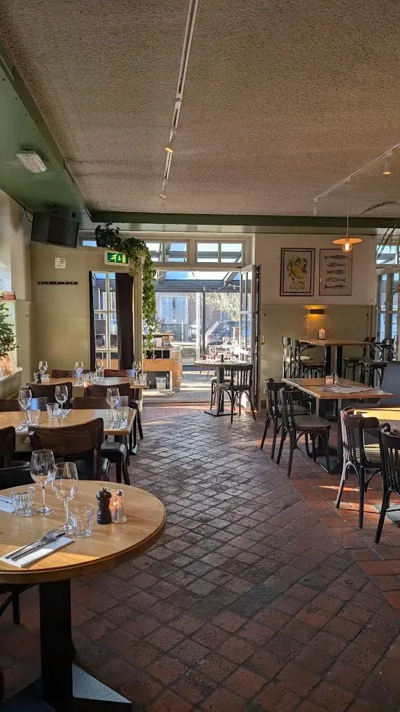 Café Prins Heren restaurant in Vinkeveen