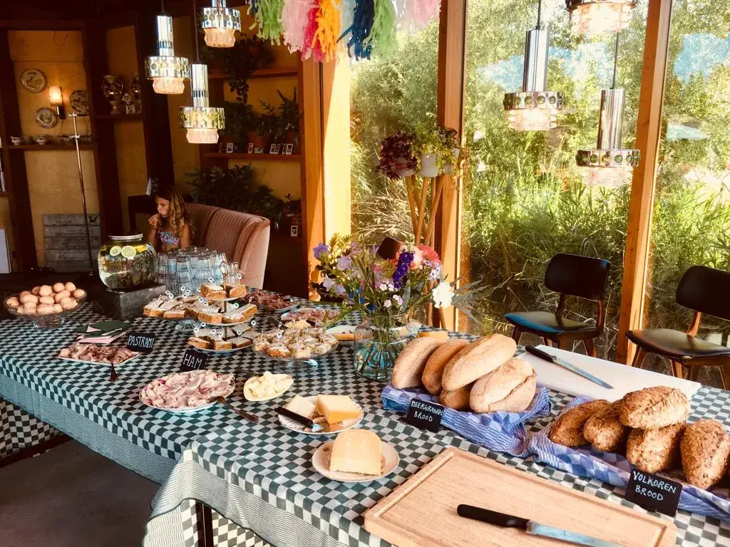 Koffiehuis De Goede Morgen restaurant in Vinkeveen