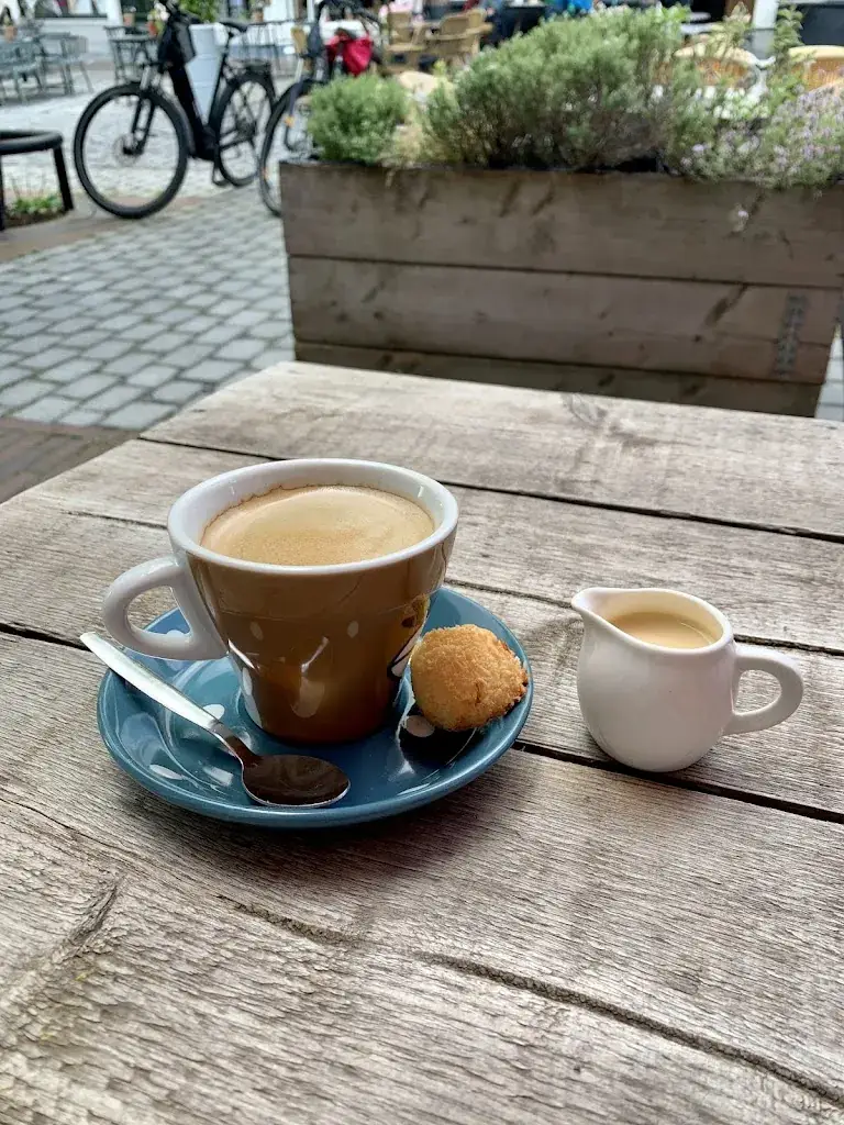 Pascal Wijler_Tante Zas & Co Vianen_Vianen_reseña