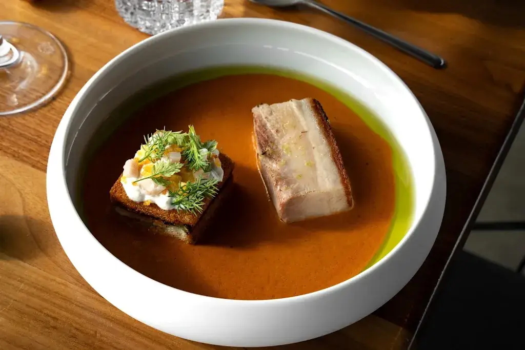 Water Tower (WT) Urban Kitchen_Utrecht_slider_image_3